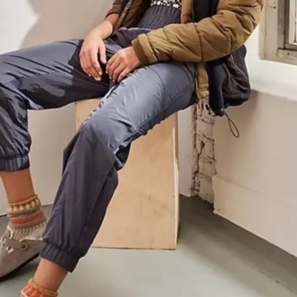 NEW Free People The Way Home Smocked Waist Joggers Deep Sea Purple - Picture 5 of 11